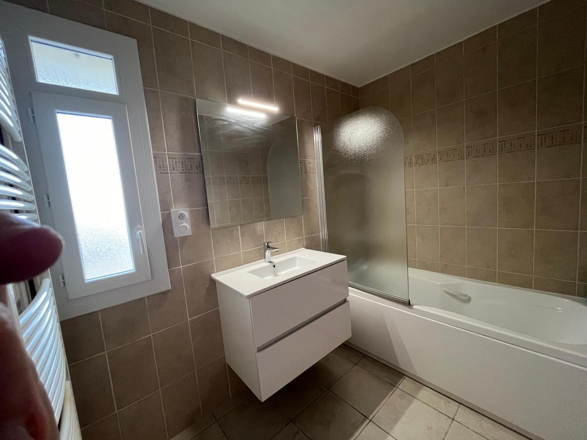 Skyview Appartement 4 Chambres Valence  Luaran gambar